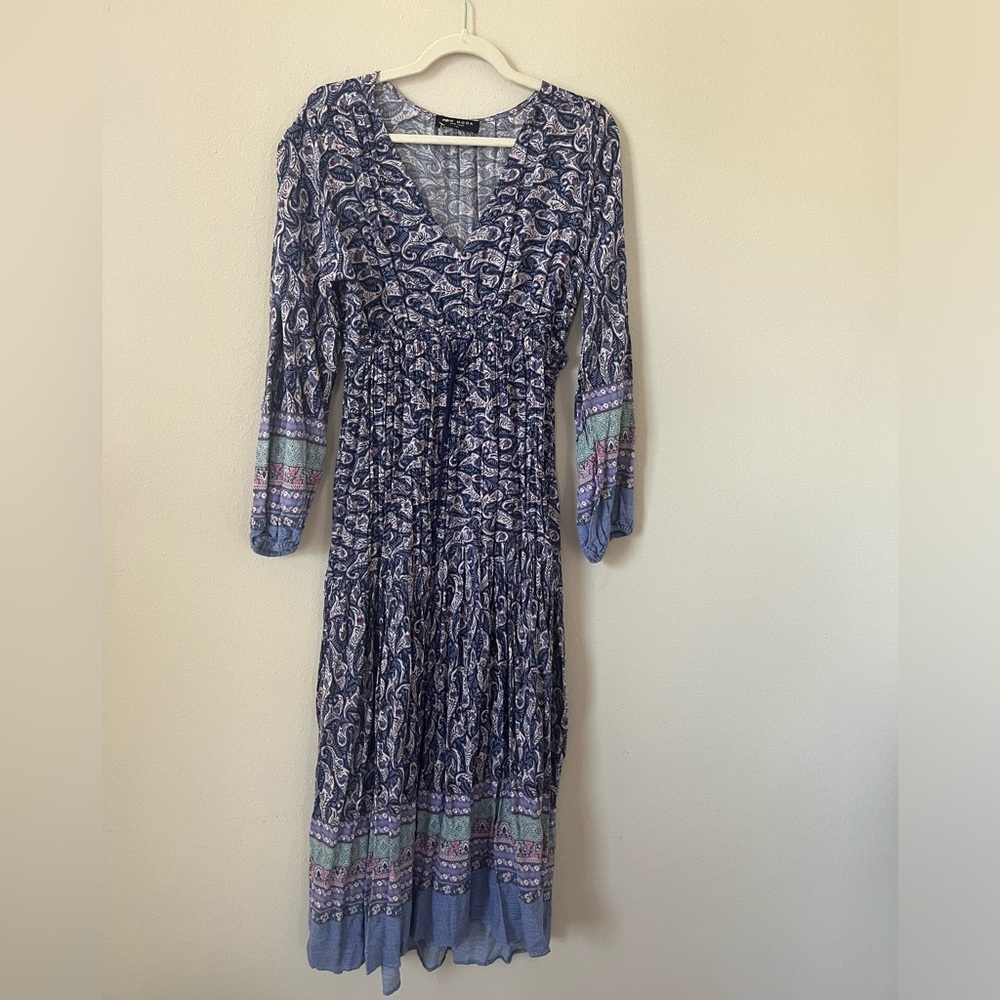 COPY - Paisley print long sleeve maxi dress